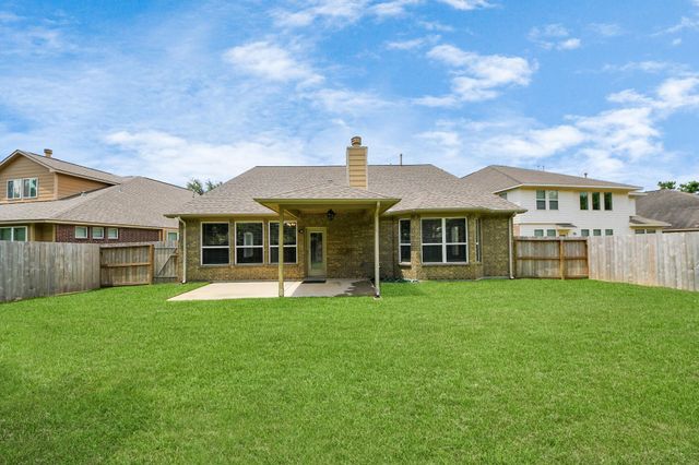 30041 Willow Walk Lane, Brookshire, TX 77423