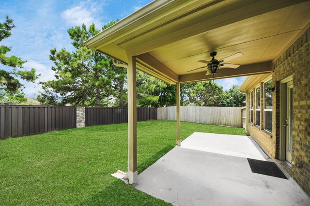 30041 Willow Walk Lane, Brookshire, TX 77423