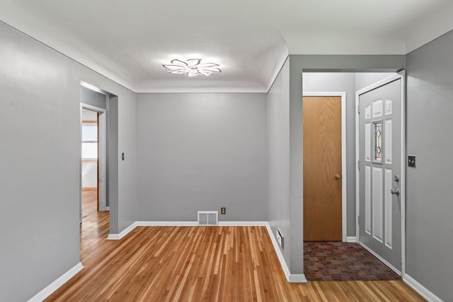 5153 Morgan Avenue N, Minneapolis, MN 55430