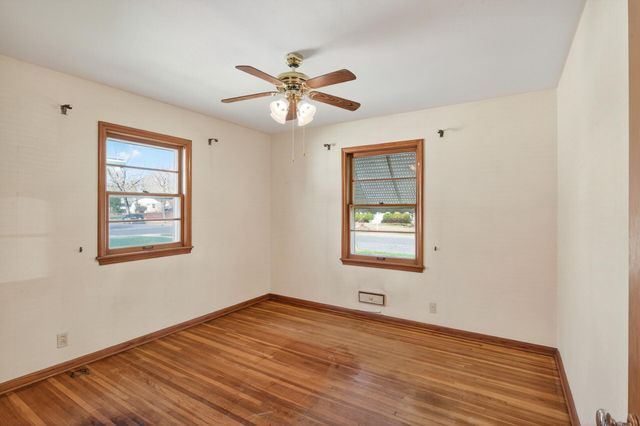 5153 Morgan Avenue N, Minneapolis, MN 55430