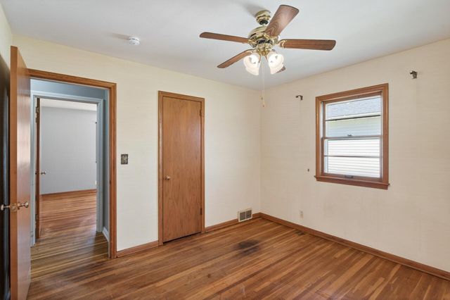 5153 Morgan Avenue N, Minneapolis, MN 55430