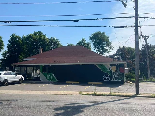813-815 Main St, Leominster, MA 01453