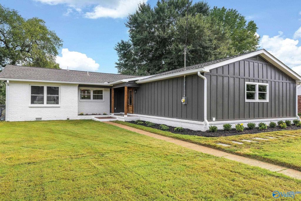 904 Chatterson Road SE, Huntsville, AL 35802