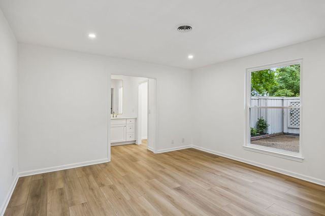 149 Boxwood Dr, Franklin, TN 37069