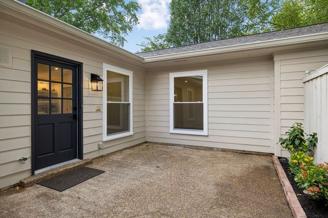 149 Boxwood Dr, Franklin, TN 37069