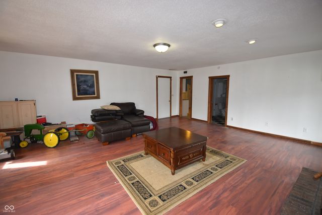 215 Eikenberry Street, Greenfield, IN 46140