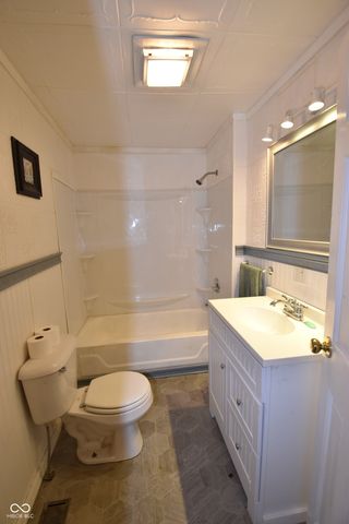 215 Eikenberry Street, Greenfield, IN 46140