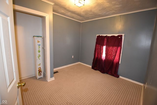 215 Eikenberry Street, Greenfield, IN 46140