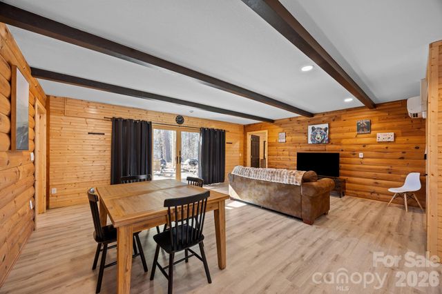 40 & 44 Chambers Drive, Weaverville, NC 28787