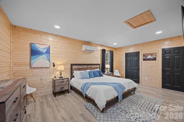 40 & 44 Chambers Drive, Weaverville, NC 28787