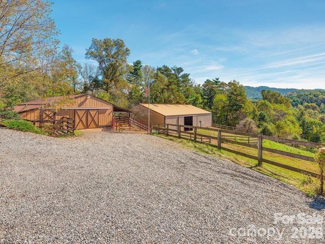 40 & 44 Chambers Drive, Weaverville, NC 28787