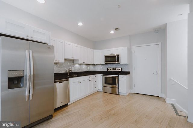 1735 CLARENDON BLVD, Arlington, VA 22209