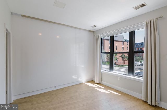 1735 CLARENDON BLVD, Arlington, VA 22209