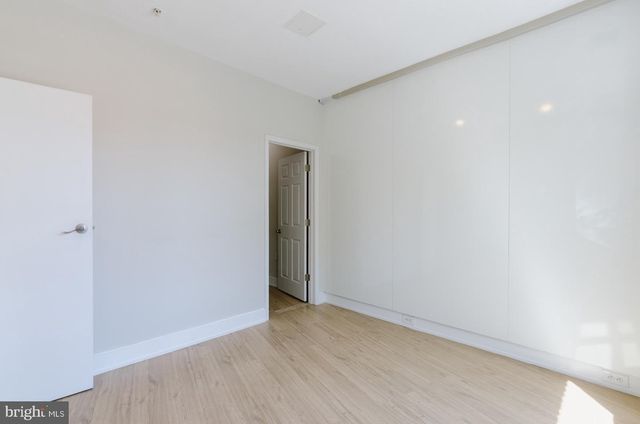 1735 CLARENDON BLVD, Arlington, VA 22209