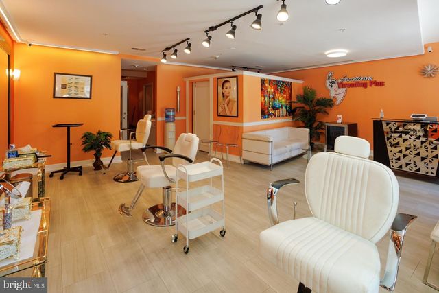 1735 CLARENDON BLVD, Arlington, VA 22209
