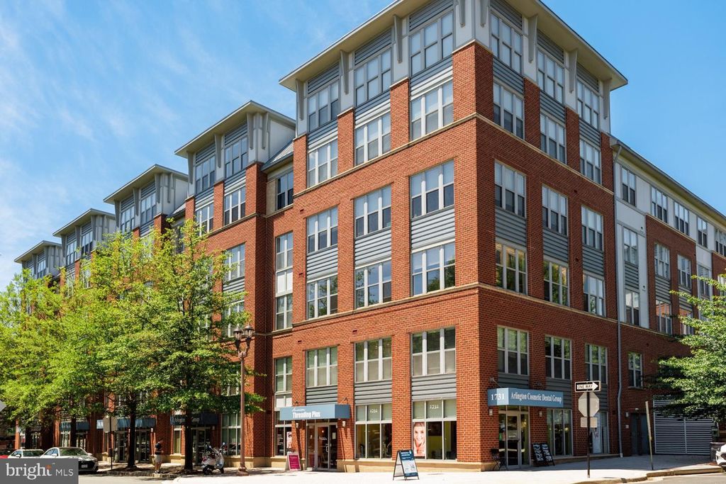 1735 CLARENDON BLVD, Arlington, VA 22209