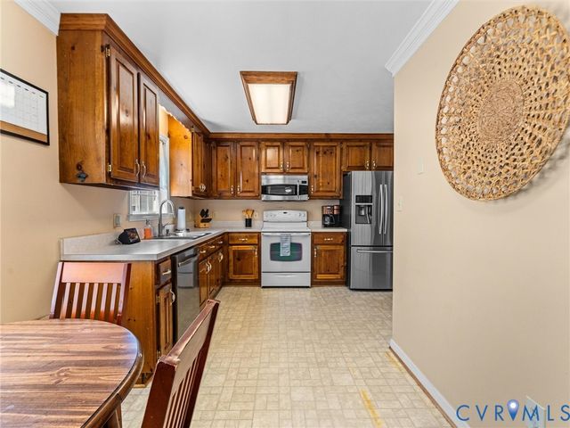 10755 Ashcake Station Pl, Hanover, VA 23116