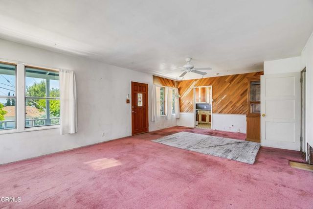 2869 El Caminito, La Crescenta, CA 91214