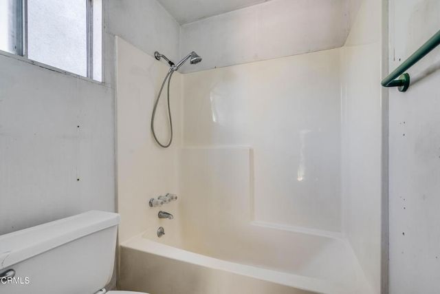 2869 El Caminito, La Crescenta, CA 91214