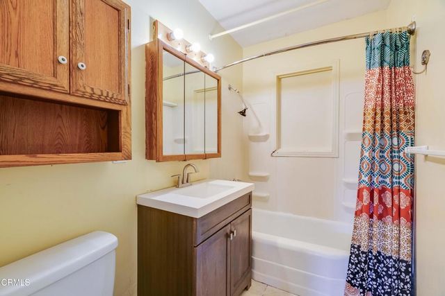 2869 El Caminito, La Crescenta, CA 91214