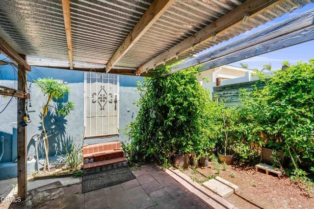 2869 El Caminito, La Crescenta, CA 91214
