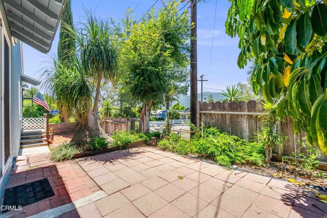 2869 El Caminito, La Crescenta, CA 91214