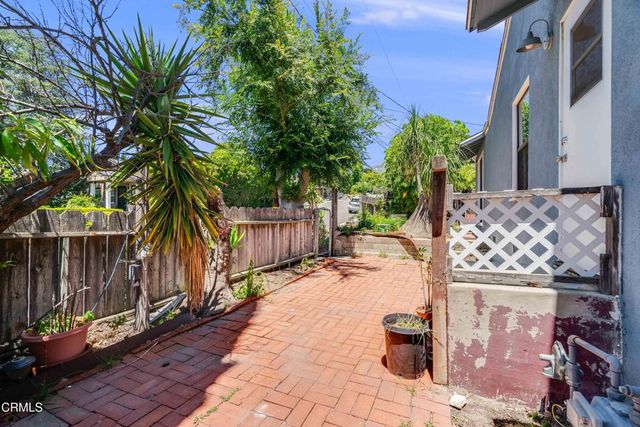 2869 El Caminito, La Crescenta, CA 91214