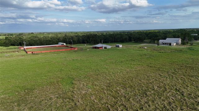 1454 Red Town RD, Elgin, TX 78621