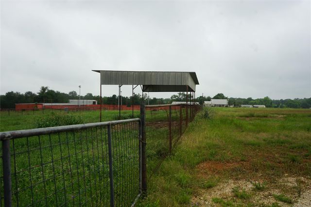 1454 Red Town RD, Elgin, TX 78621