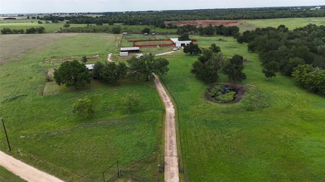 1454 Red Town RD, Elgin, TX 78621