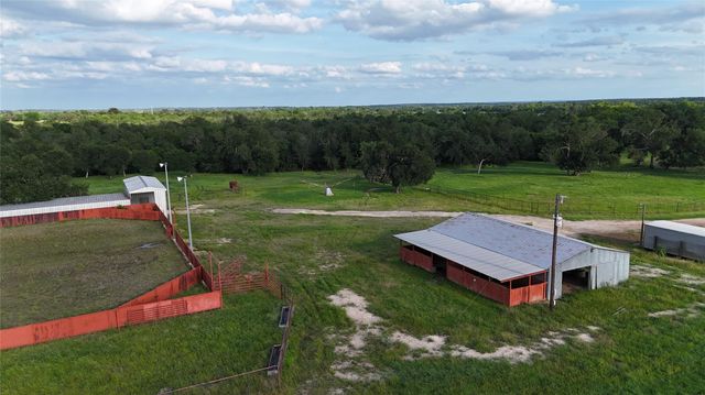 1454 Red Town RD, Elgin, TX 78621