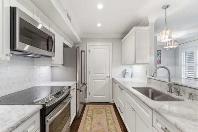 1481 Center Street Ext Apt 205, Mount Pleasant, SC 29464