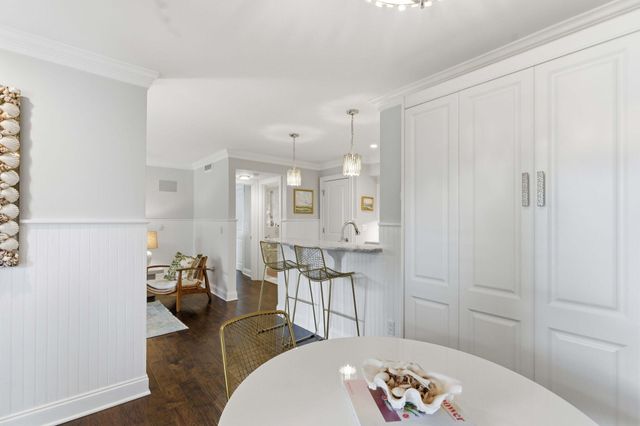 1481 Center Street Ext Apt 205, Mount Pleasant, SC 29464