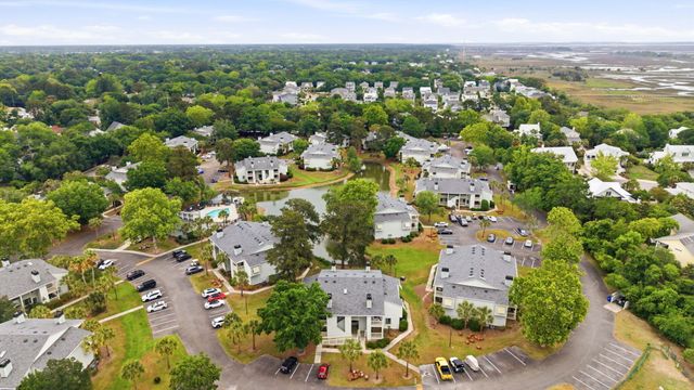 1481 Center Street Ext Apt 205, Mount Pleasant, SC 29464