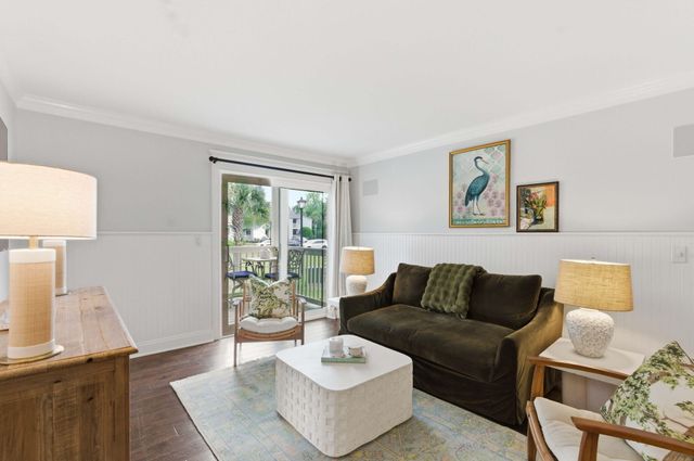 1481 Center Street Ext Apt 205, Mount Pleasant, SC 29464