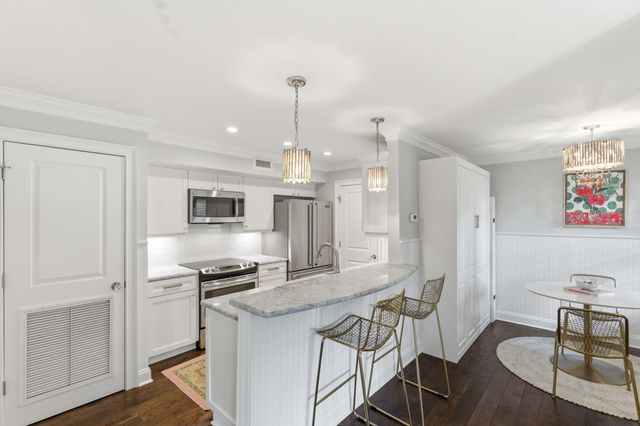 1481 Center Street Ext Apt 205, Mount Pleasant, SC 29464