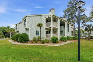 1481 Center Street Ext Apt 205, Mount Pleasant, SC 29464