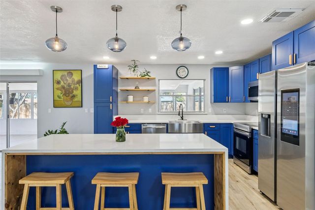 549 IRIS STREET, Altamonte Springs, FL 32714