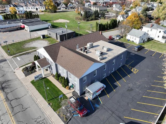 496 W Ann Arbor Trail, Plymouth, MI 48170