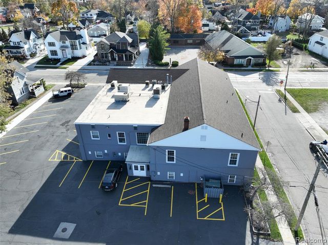 496 W Ann Arbor Trail, Plymouth, MI 48170