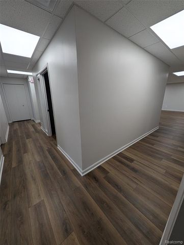 496 W Ann Arbor Trail, Plymouth, MI 48170