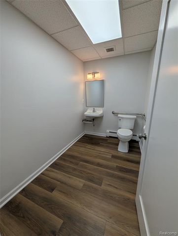 496 W Ann Arbor Trail, Plymouth, MI 48170