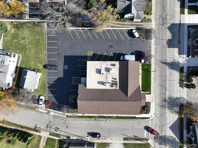 496 W Ann Arbor Trail, Plymouth, MI 48170