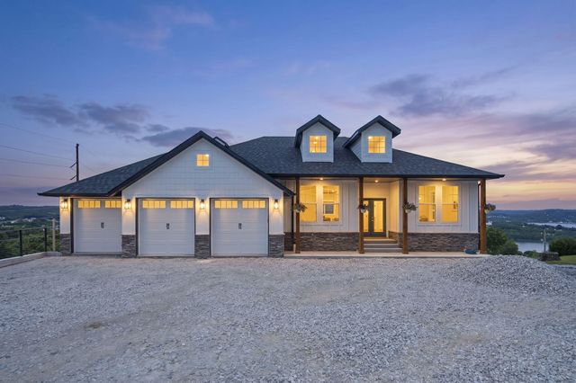 24 Hickory Drive, Kimberling City, MO 65686