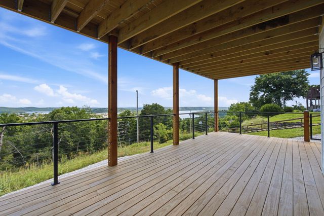 24 Hickory Drive, Kimberling City, MO 65686