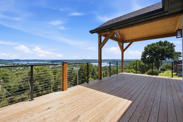 24 Hickory Drive, Kimberling City, MO 65686
