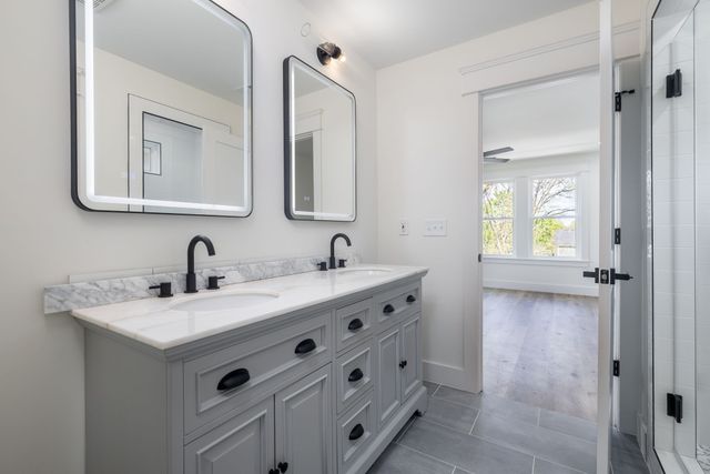 340B Peachtree St, Nashville, TN 37210