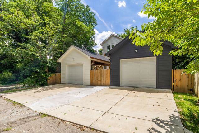 340B Peachtree St, Nashville, TN 37210