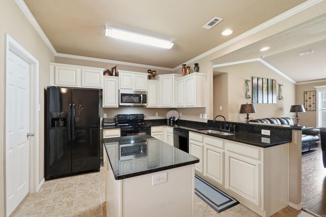 1107 Crossing Loop, Bryant, AR 72022