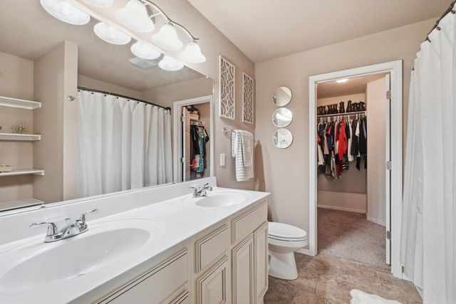 1107 Crossing Loop, Bryant, AR 72022